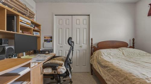 2810 Okanagan Street, Armstrong, BC - Indoor Photo Showing Bedroom