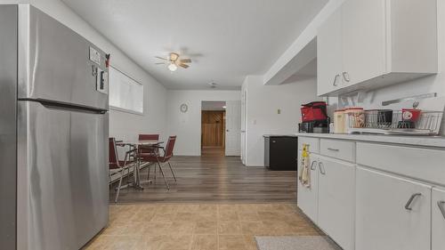 2810 Okanagan Street, Armstrong, BC - Indoor Photo Showing Kitchen