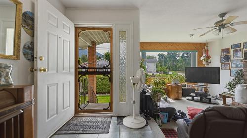 2810 Okanagan Street, Armstrong, BC - Indoor