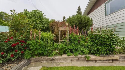 2810 Okanagan Street, Armstrong, BC - Outdoor