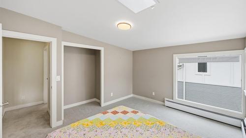 1322 Ridgedale Avenue, Penticton, BC - Indoor