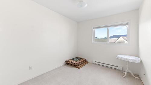 204-914 Vancouver Street, Creston, BC 