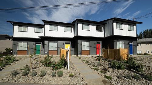 159 CHESTNUT Avenue  Kamloops, BC V2B 1L3