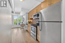 Neutral colours with open concept - 