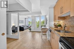 Bright open space, natural light & trees - 