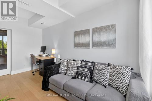 307 - 390 Booth Street, Ottawa, ON 