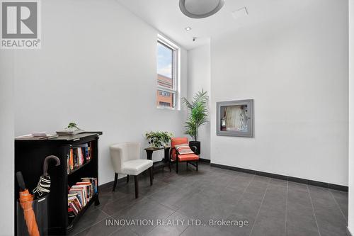 307 - 390 Booth Street, Ottawa, ON 