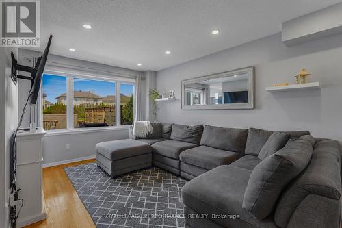 172 Colliston Crescent, Ottawa, ON 