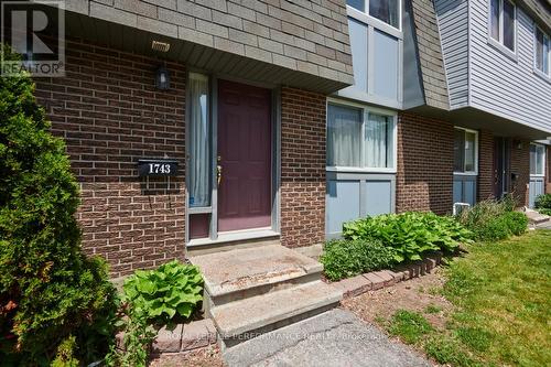 1743 Heatherington Road, Ottawa, ON 