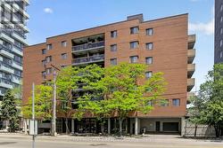 602 - 191 PARKDALE AVENUE  Ottawa, ON K1Y 1E8