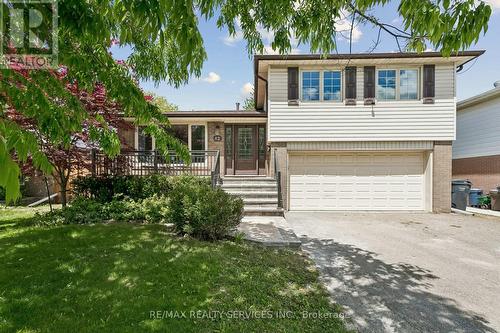 42 WATSON CRESCENT  Brampton, ON L6W 1E7