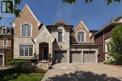 68 ANNSLEYWOOD COURT Vaughan, ON L4H 4G6