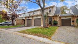 6 - 2701 AQUITAINE AVENUE  Mississauga, ON L5N 2H7