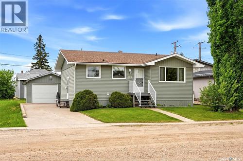 204 1St Avenue, Vibank, SK 