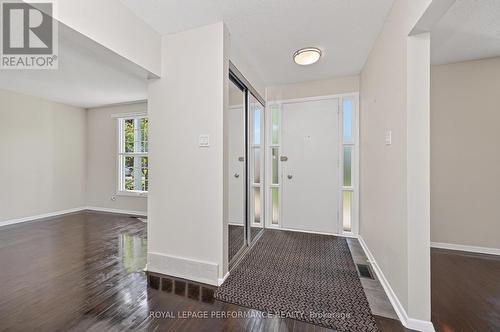 Foyer - 1799 Dorset Drive, Ottawa, ON 