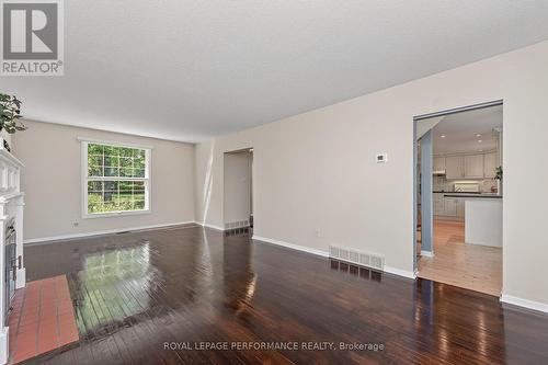 1799 Dorset Drive, Ottawa, ON 
