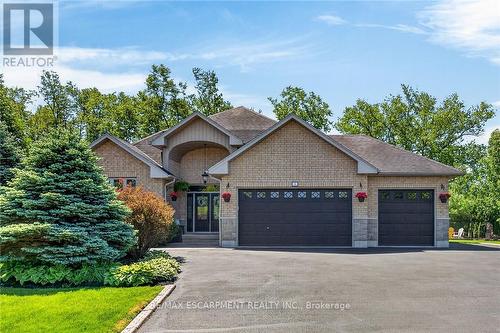 5 Royal Troon Drive, Brant, ON 