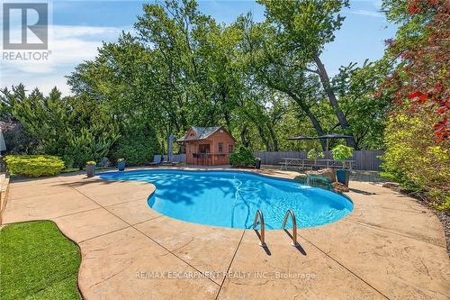 5 Royal Troon Drive, Brant, ON 