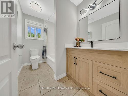 1686 Jubilee Drive, London North, ON 