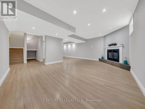 1686 Jubilee Drive, London North, ON 