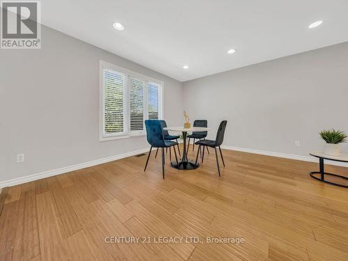 1686 Jubilee Drive, London North, ON 