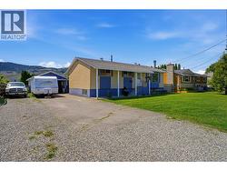 2135 Fleetwood Avenue Kamloops, BC V2B 4S6