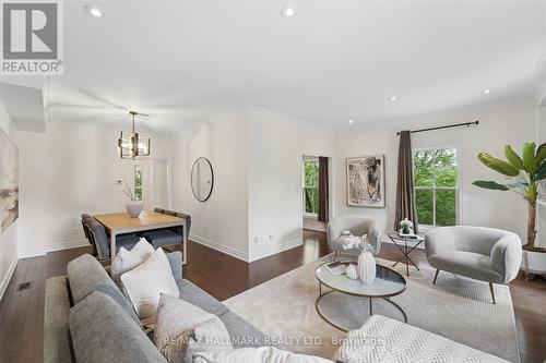 13 E J Lennox Way, Markham, ON 