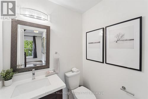 13 E J Lennox Way, Markham, ON 