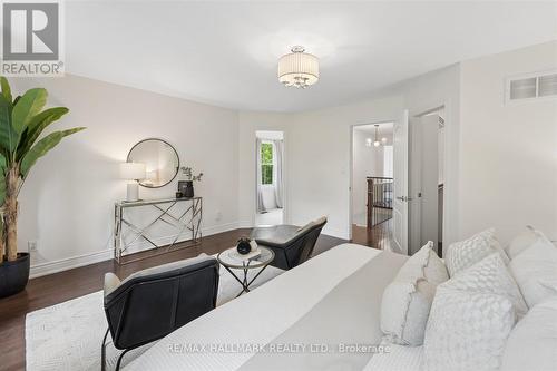 13 E J Lennox Way, Markham, ON 