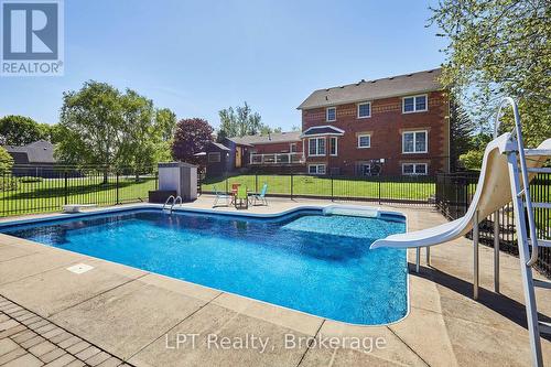 16 Cawkers Cove Road, Scugog (Port Perry), ON 