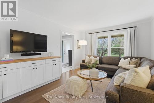 43 Carmody Lane, Uxbridge, ON 