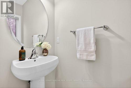 523 Terrace Way, Oakville, ON 