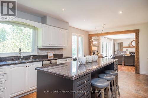 Big window above sink - great view to backyard - 11276 Amos Drive, Milton, ON 