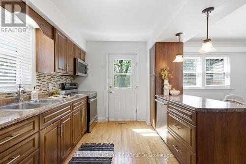 69 Thursfield Crescent, Toronto, ON 