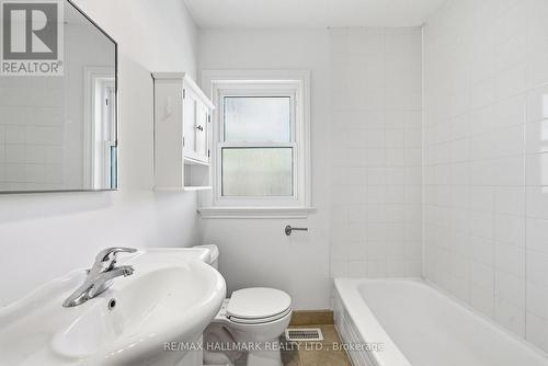 69 Thursfield Crescent, Toronto, ON 