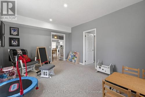 15 Whitechurch Street, Huron-Kinloss, ON 