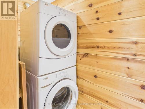 2889 Ahmic Lake Road, Magnetawan, ON 