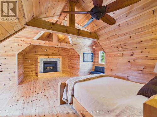 2889 Ahmic Lake Road, Magnetawan, ON 