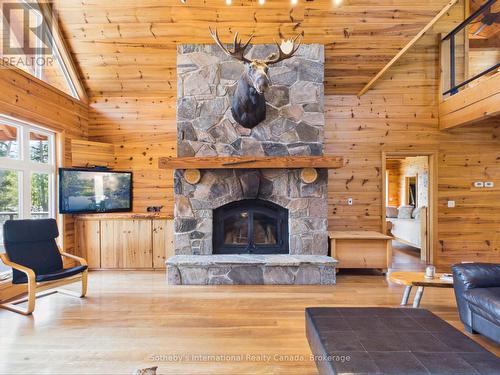 2889 Ahmic Lake Road, Magnetawan, ON 