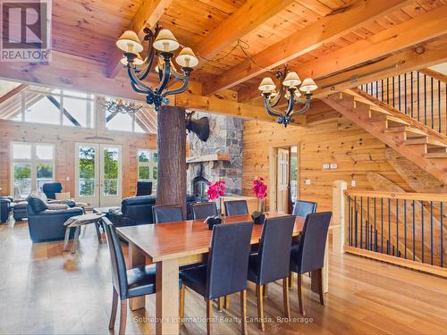2889 Ahmic Lake Road, Magnetawan, ON 