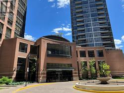 2711 - 33 SHEPPARD AVENUE E Toronto, ON M2N 7K1