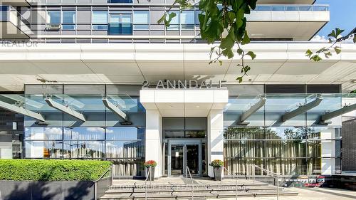 309 - 2 Anndale Drive, Toronto, ON 