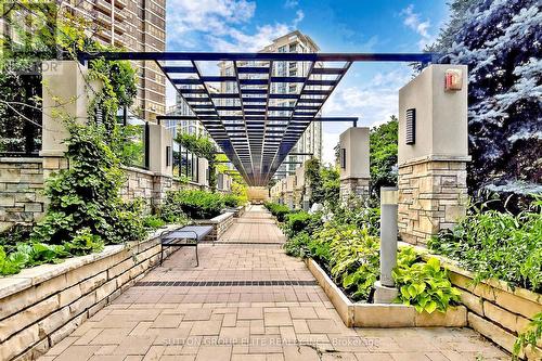 309 - 2 Anndale Drive, Toronto, ON 