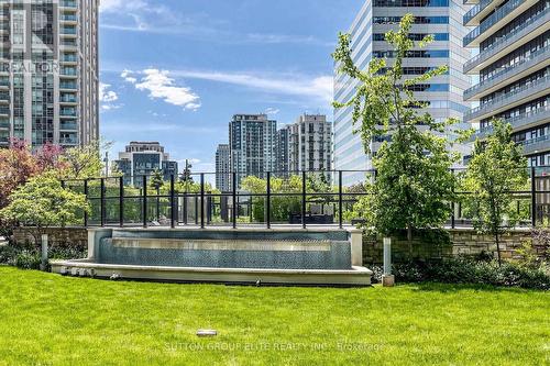 309 - 2 Anndale Drive, Toronto, ON 