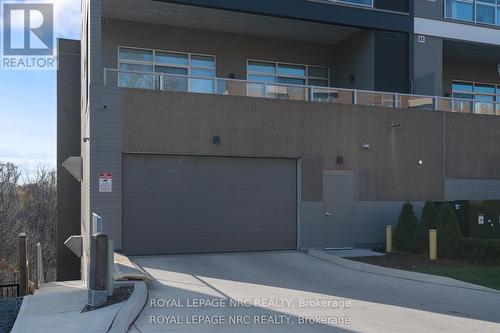 601 - 77 Yates Street, St. Catharines (Downtown), ON 