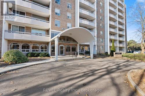 411 - 365 Geneva Street, St. Catharines (Fairview), ON 