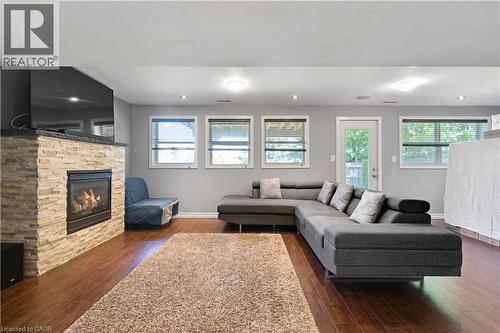 298 Garth Massey Drive, Cambridge, ON 
