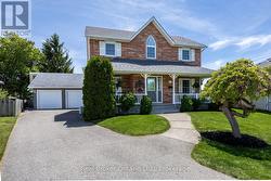 11 CHALMERS COURT Port Hope, ON L1A 4J3