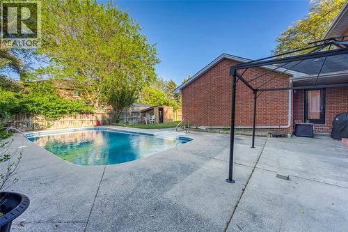 706 Esser Crescent, Sarnia, ON 