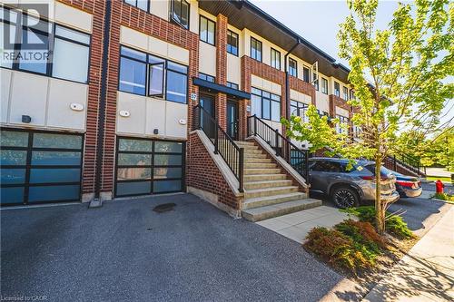 57 Markle Crescent, Ancaster, ON 